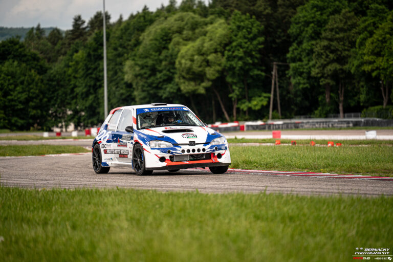 Racing team Auto Moto Wesoły - rajd samochodowy